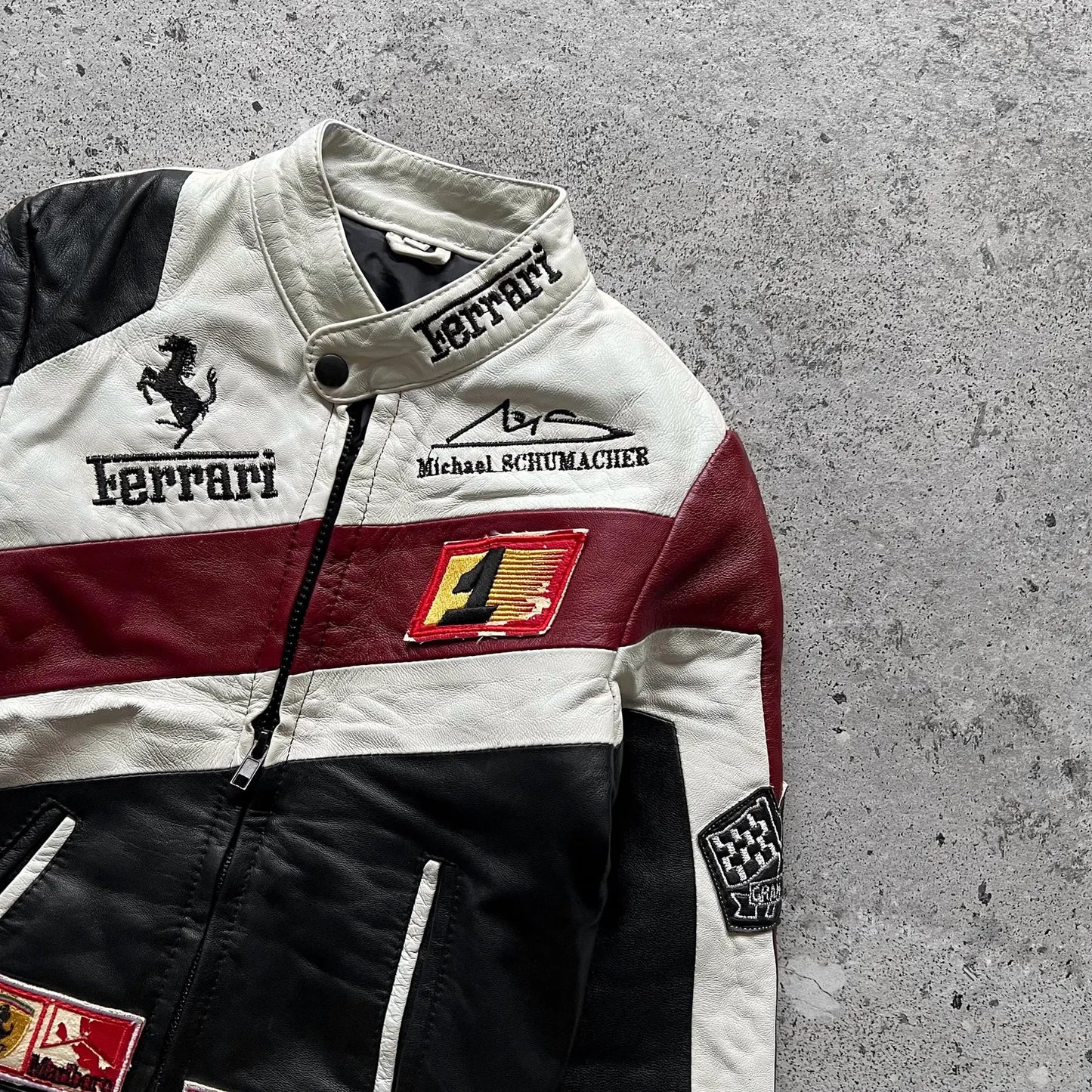Blouson pilote en cuir tricolore – Patchs et broderies